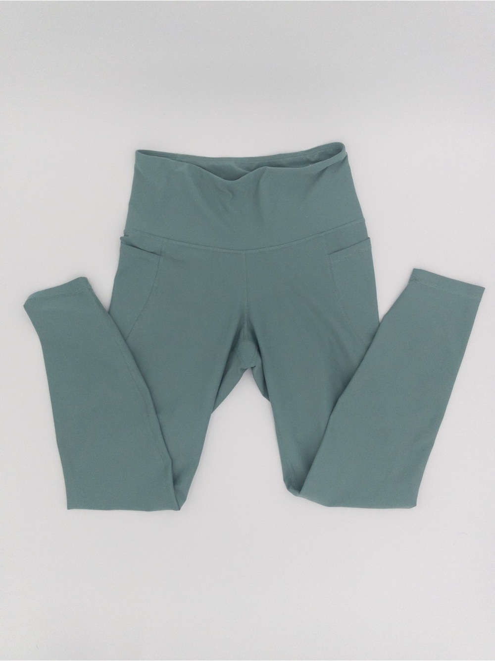 Old Navy Active Elevate Go-Dry Leggings Medium Sage Green/Blue High Rise Pockets